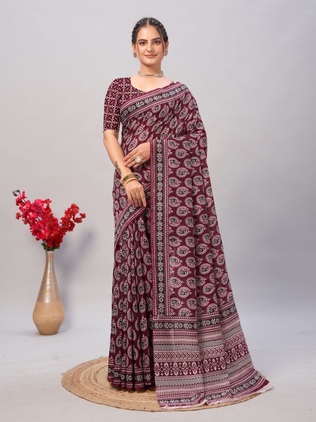 

Anouk Ethnic Motifs Pure Cotton Block Print Saree, Burgundy