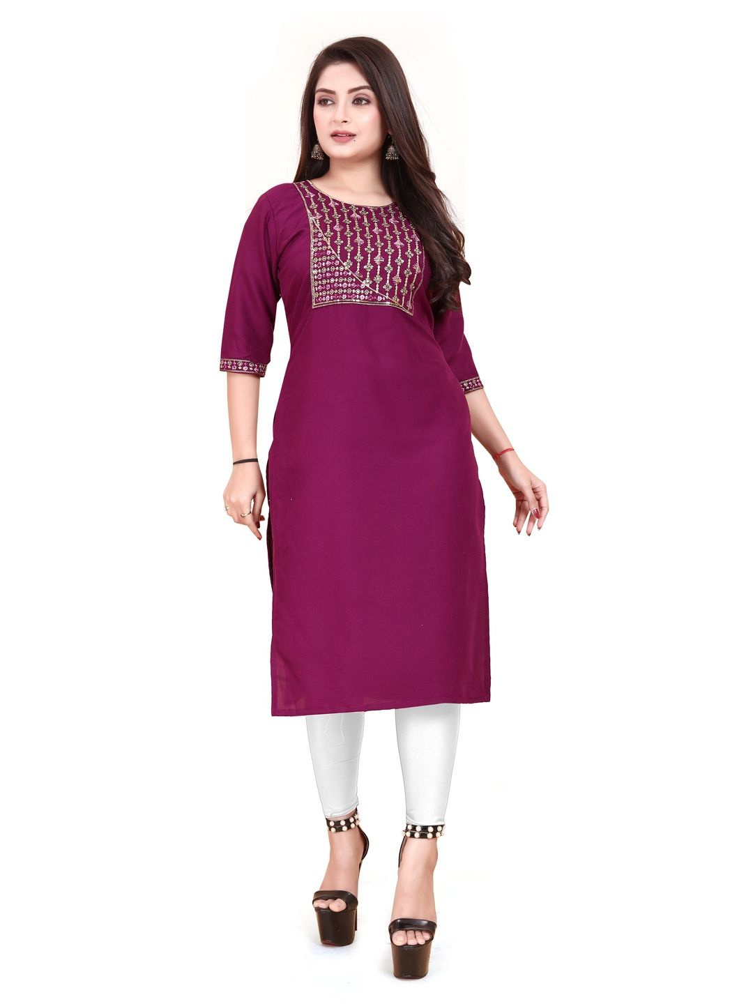 

AKK ENTERPRISE Women Ethnic Motifs Embroidered Kurta, Purple