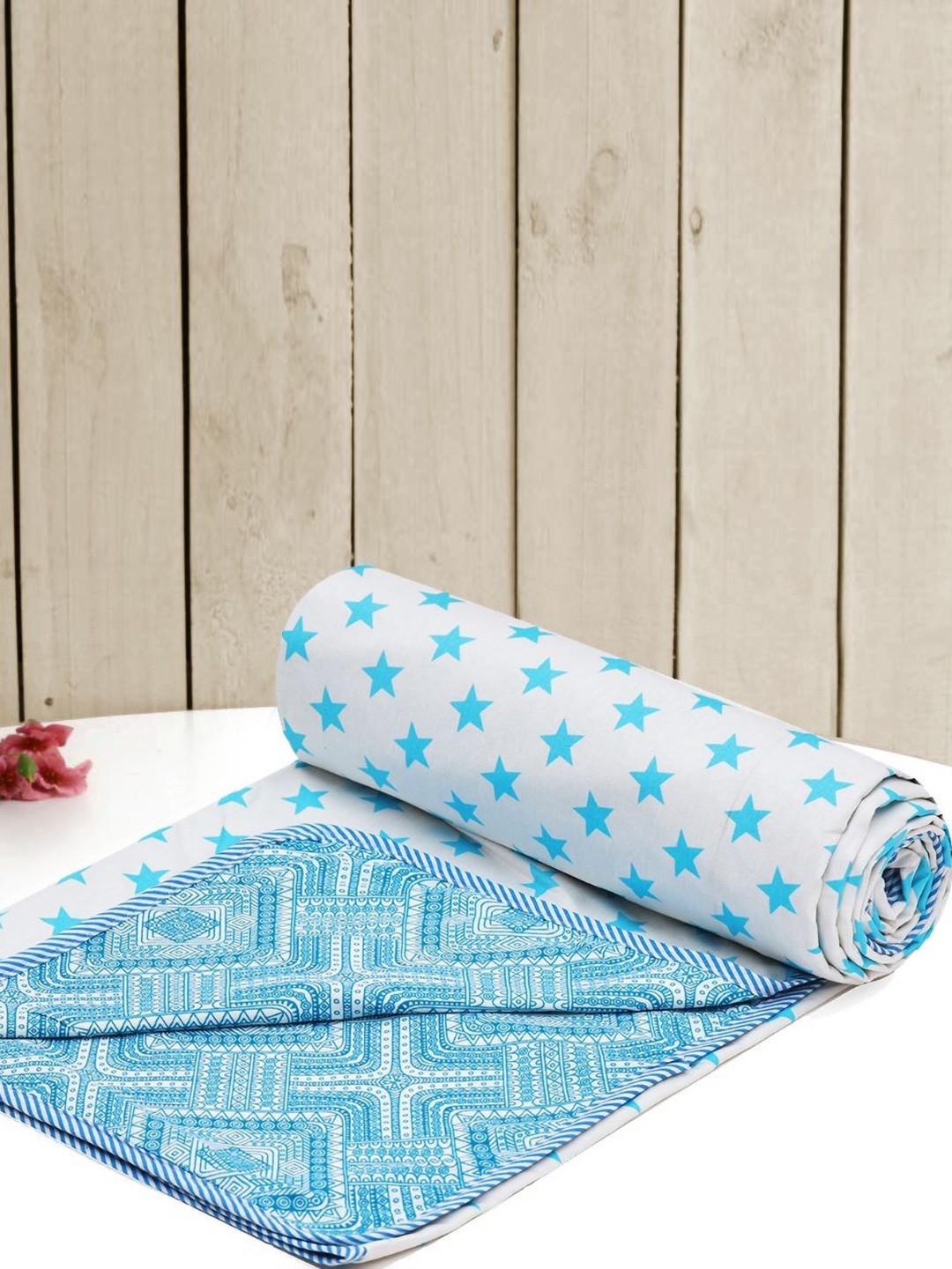 

RRC Blue Geometric AC Room 210 GSM Single Bed Dohar