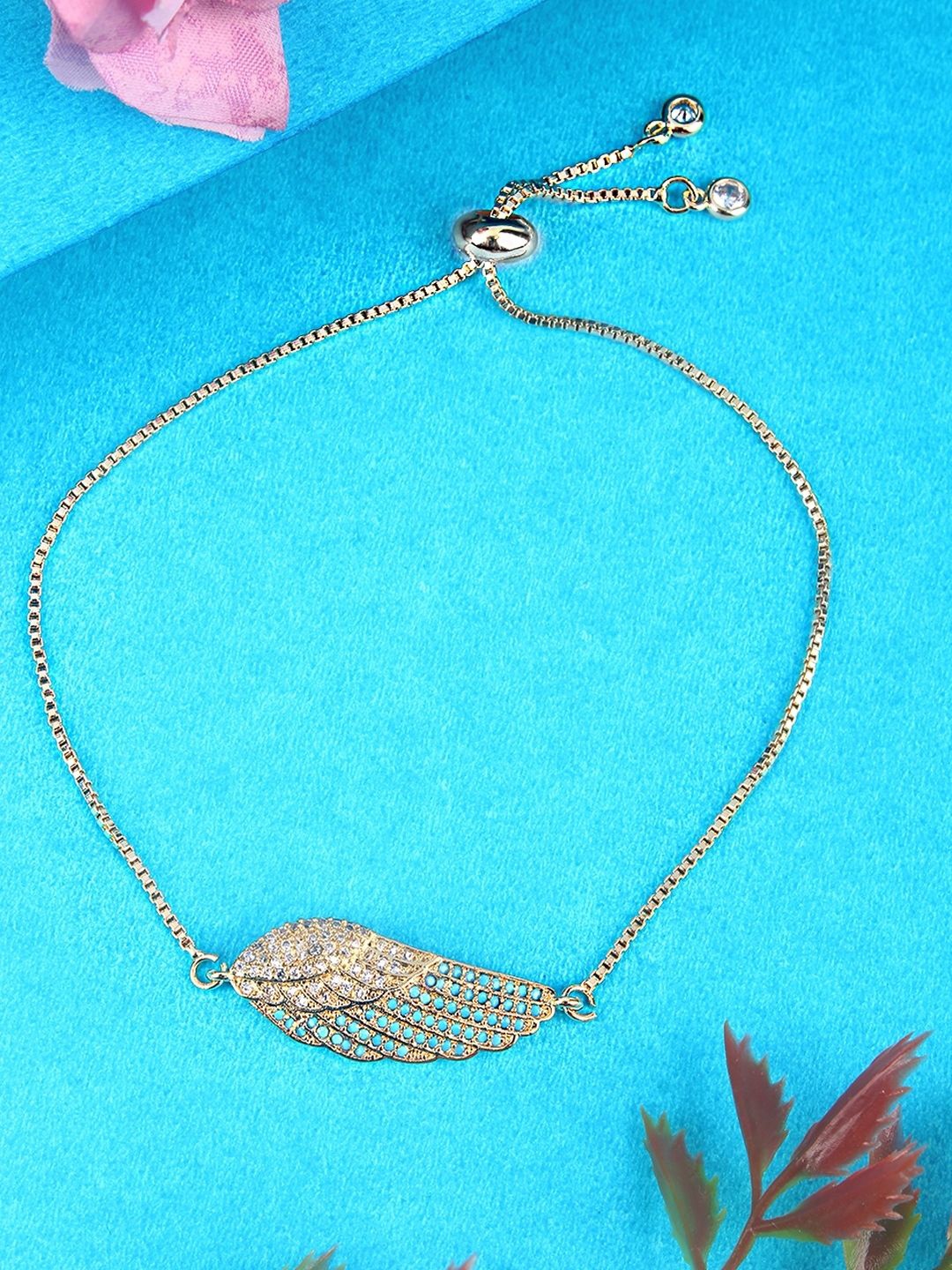 

KPOP Gold-Plated Brass Cubic Zirconia Charm Bracelet