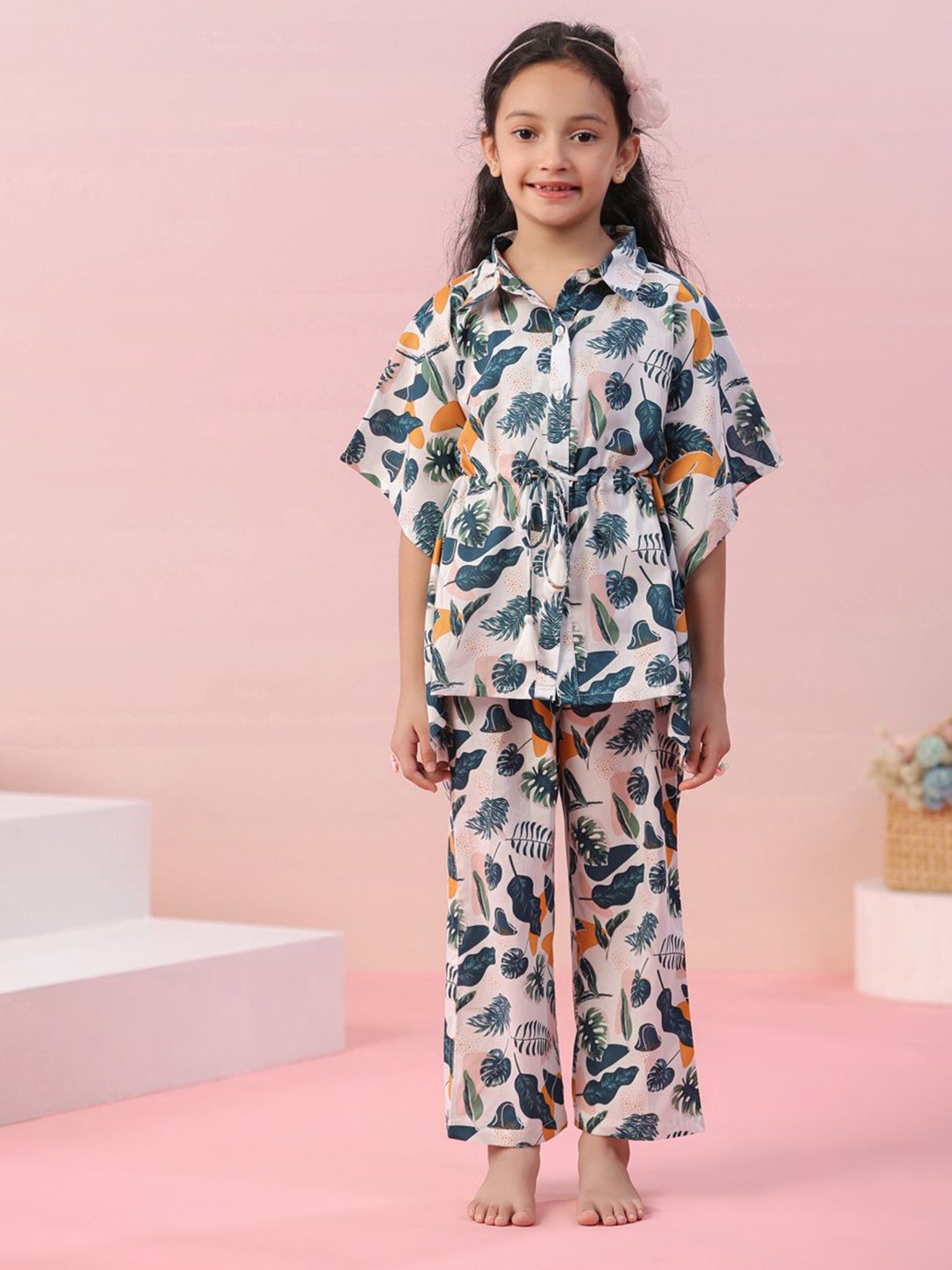 

SANSKRUTIHOMES Girls Tropical Printed Pure Cotton Night suit, White