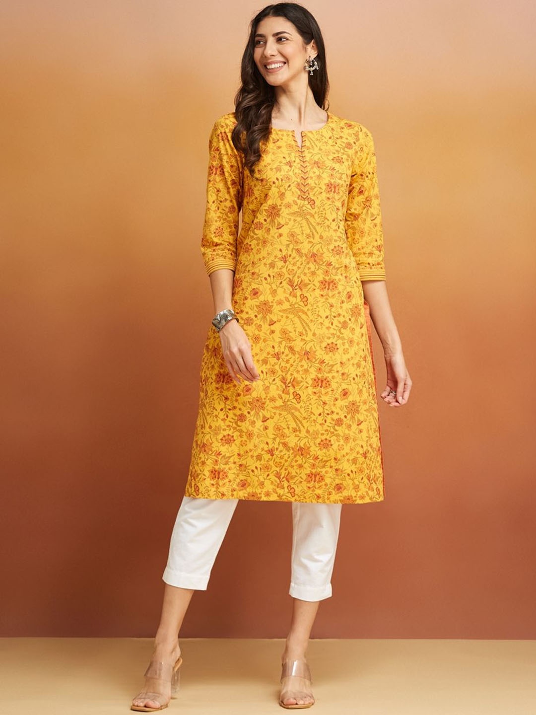 

Fabindia Women Floral Printed Kurta, Yellow