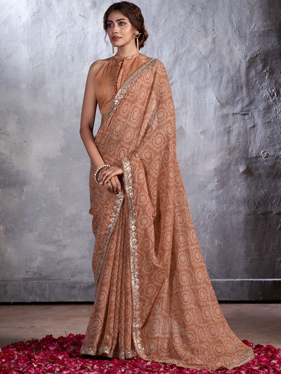 

CHUDIYA Bandhani Mirror Work Pure Chiffon Bandhani Saree, Camel brown