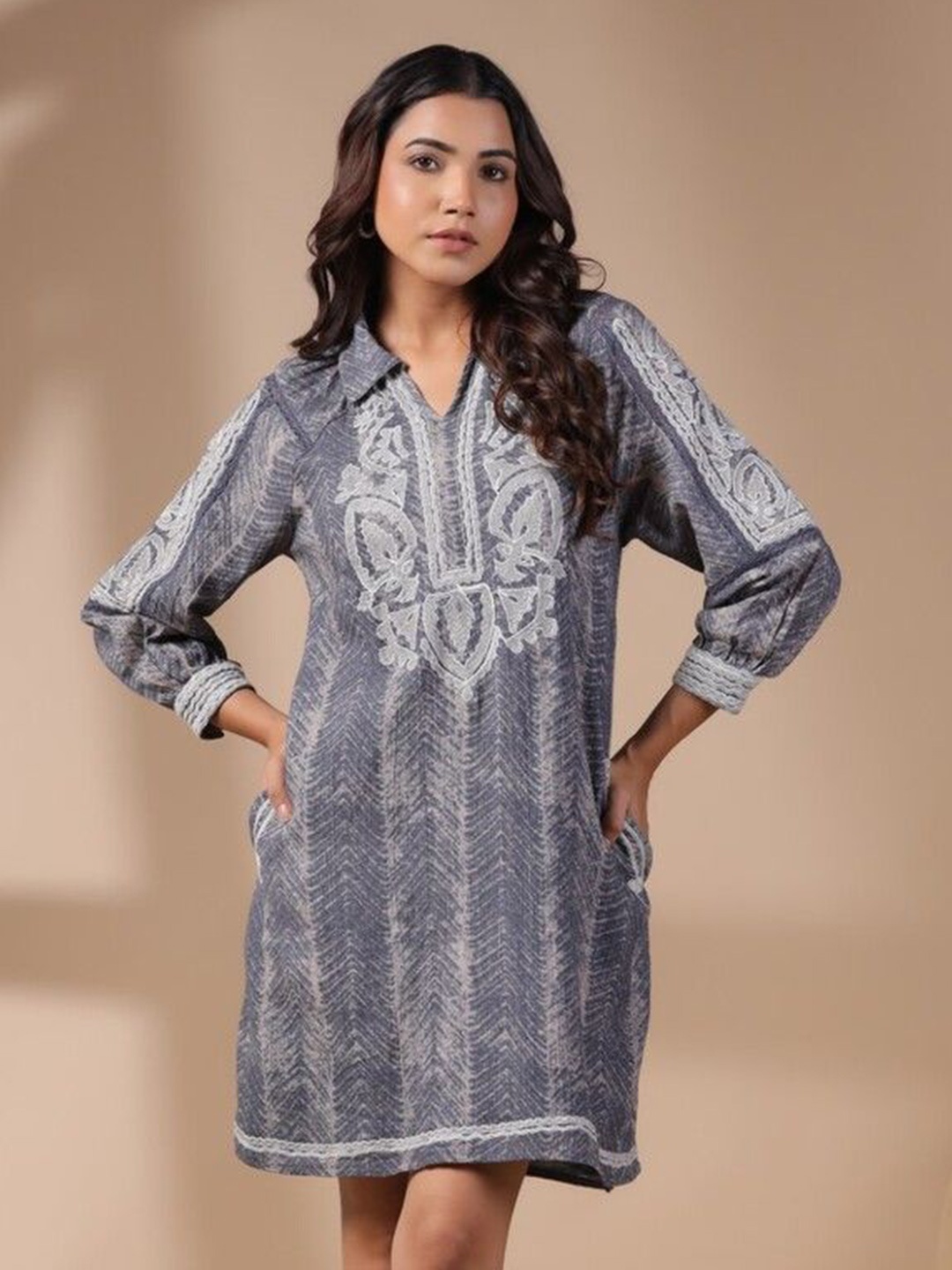 

Nyaro Embroidered T-shirt Dress, Grey