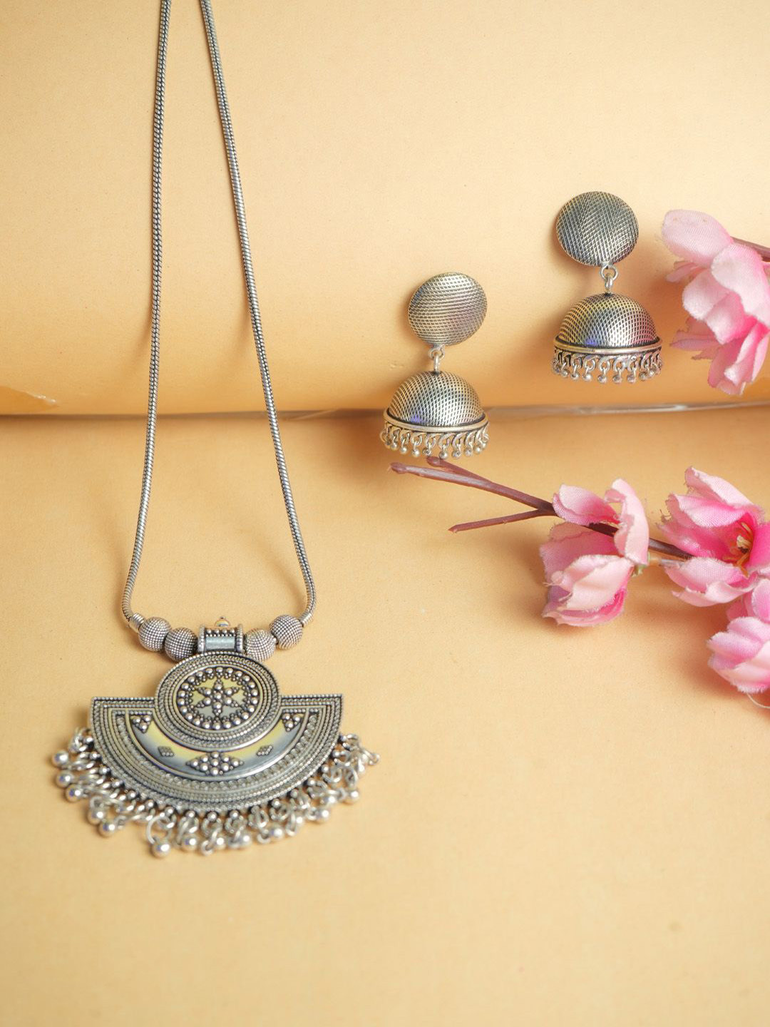 

VIRAASI Silver-Plated Oxidised Jewellery Set