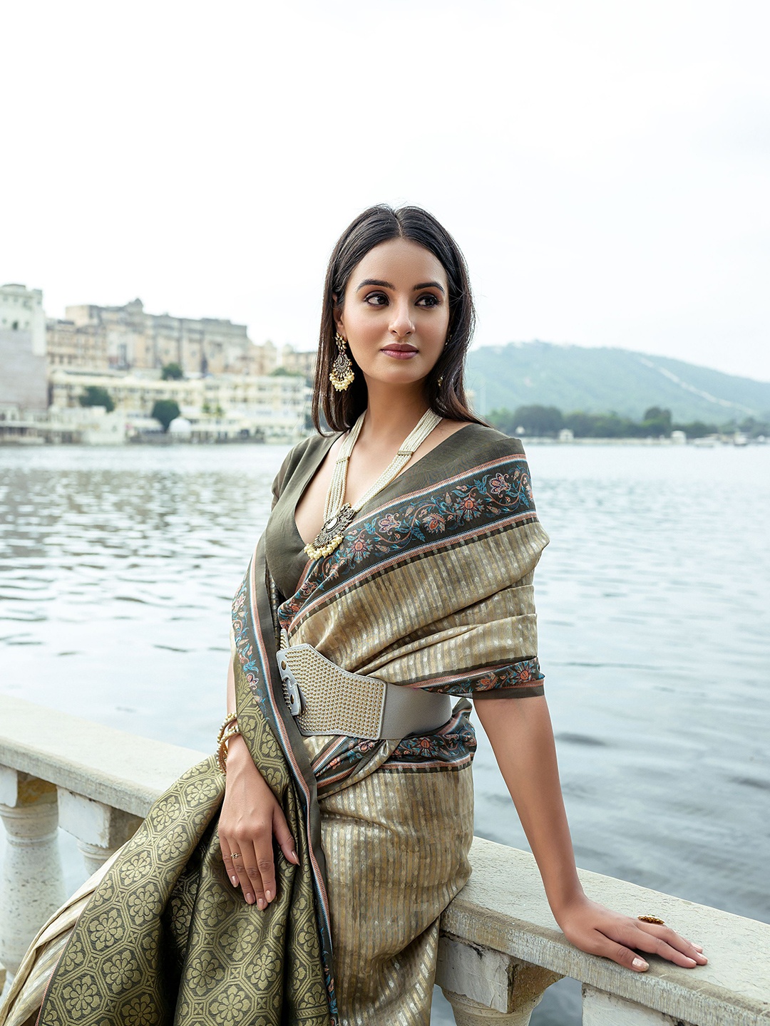 

Kandora Woven Design Pure Silk Saree, Yellow