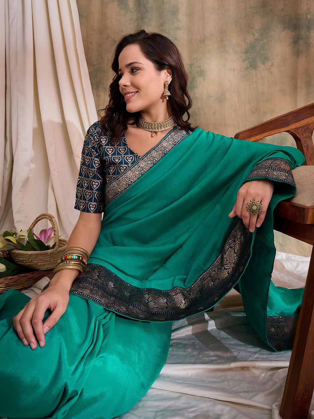 

Sangria Solid Woven Design Saree, Sea green