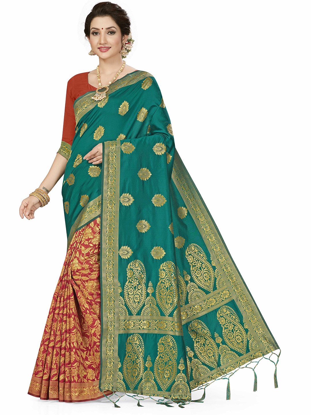 

Maroosh Woven Design Ethnic Motifs Zari Banarasi Saree, Green