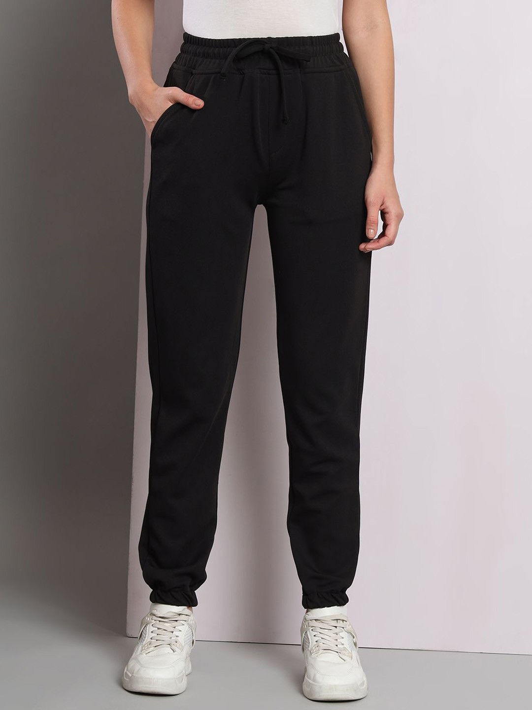 

Q-rious Women Regular Fit Joggers Trousers, Black
