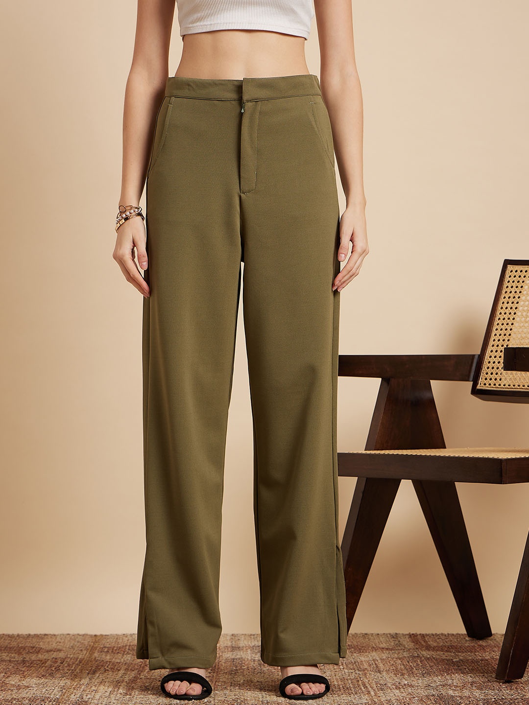 

MINT STREET Women Solid Tailored Straight Fit Pleated Trousers, Olive