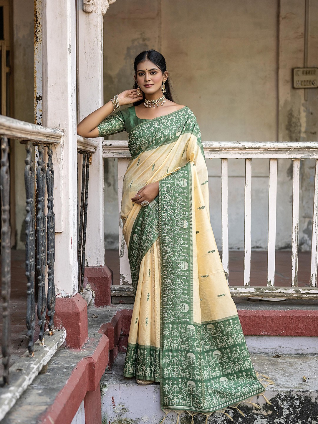 

Kandora Woven Design Pure Silk Saree, Green