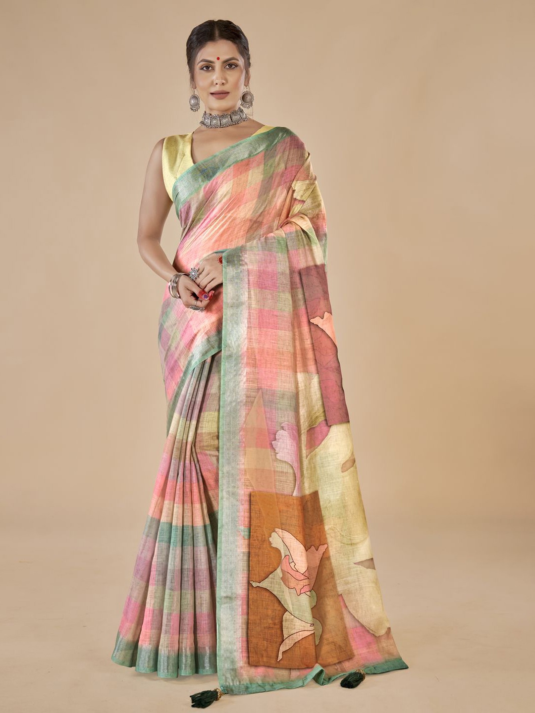 

STYLE SAMSARA Checked Ethnic Motifs Zari Saree, Pink