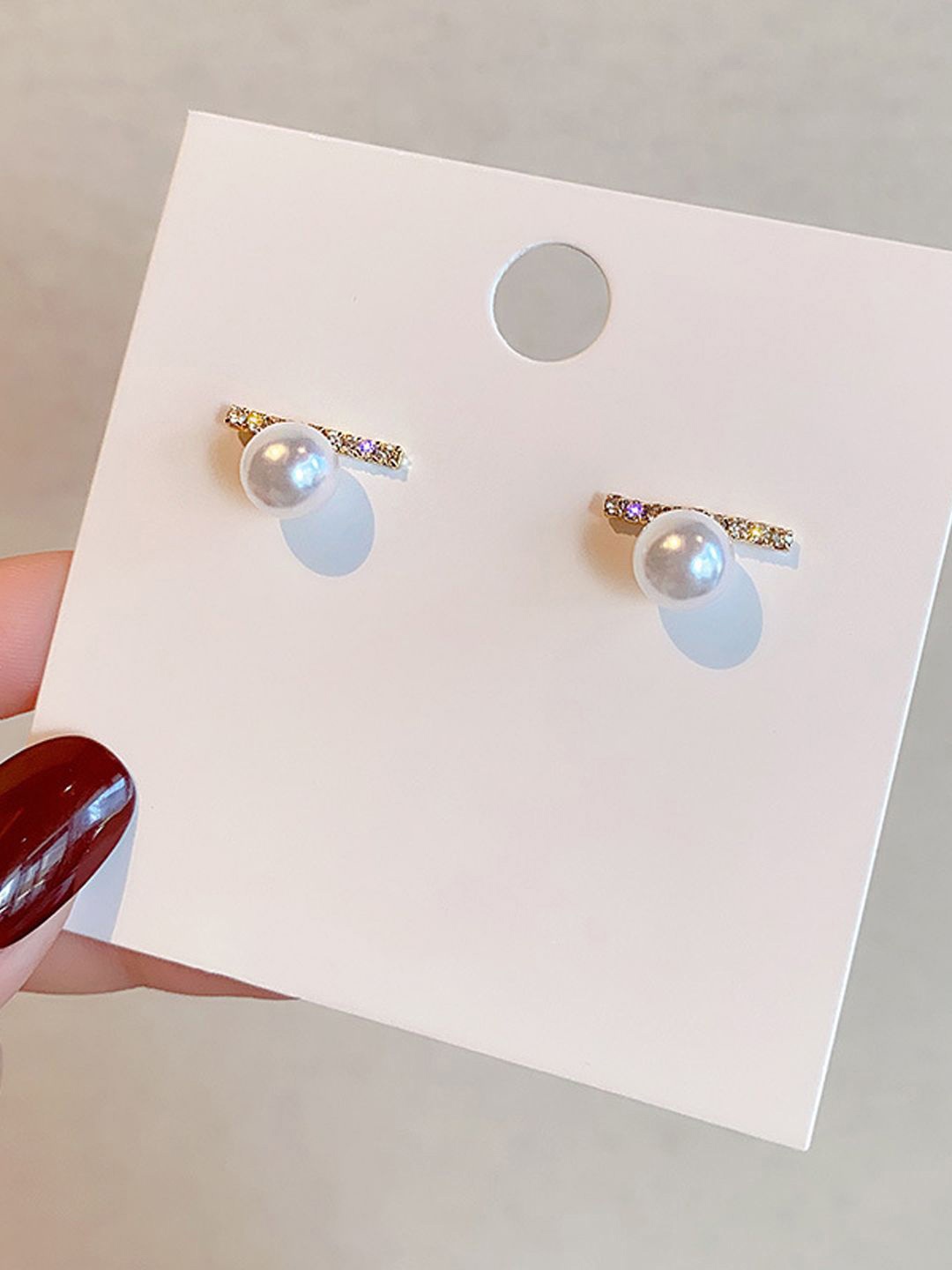 

FIMBUL Gold Plated Pearls Antique Classic Studs