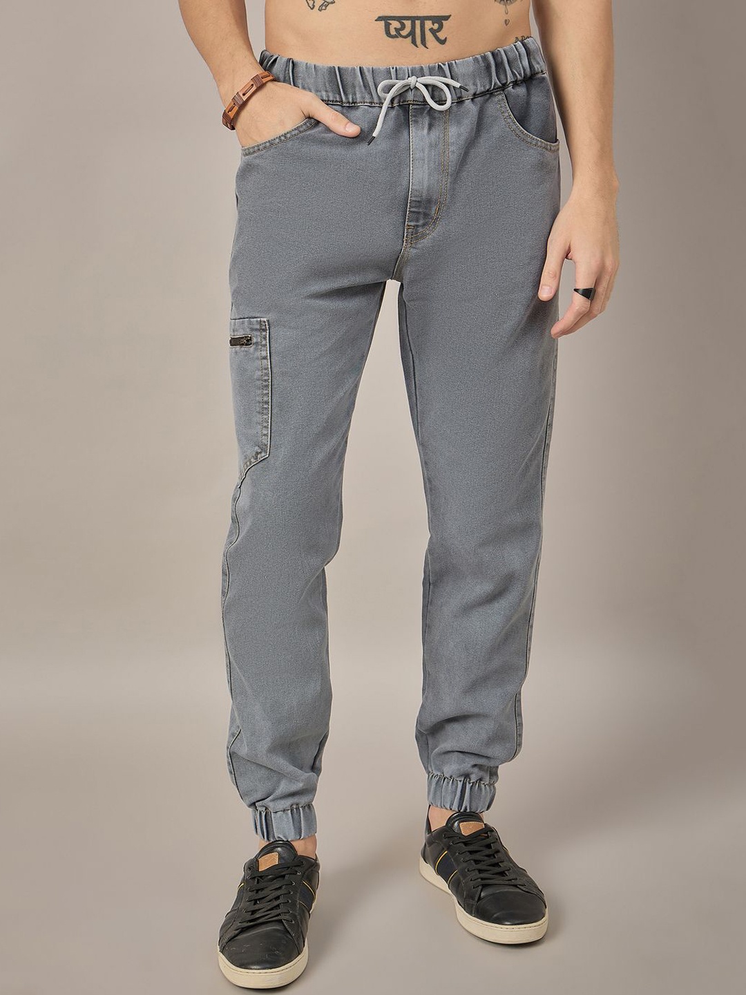 

STUDIO NEXX Men Low-Rise Jogger Jeans, Grey