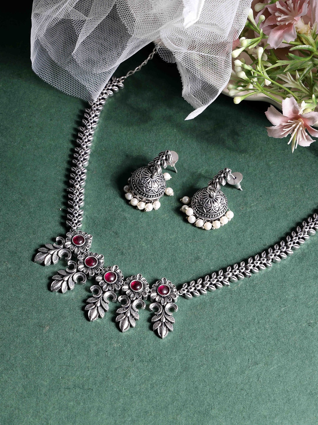 

PANASH Silver-Plated Stone-Studded & Beaded Jewellery Set