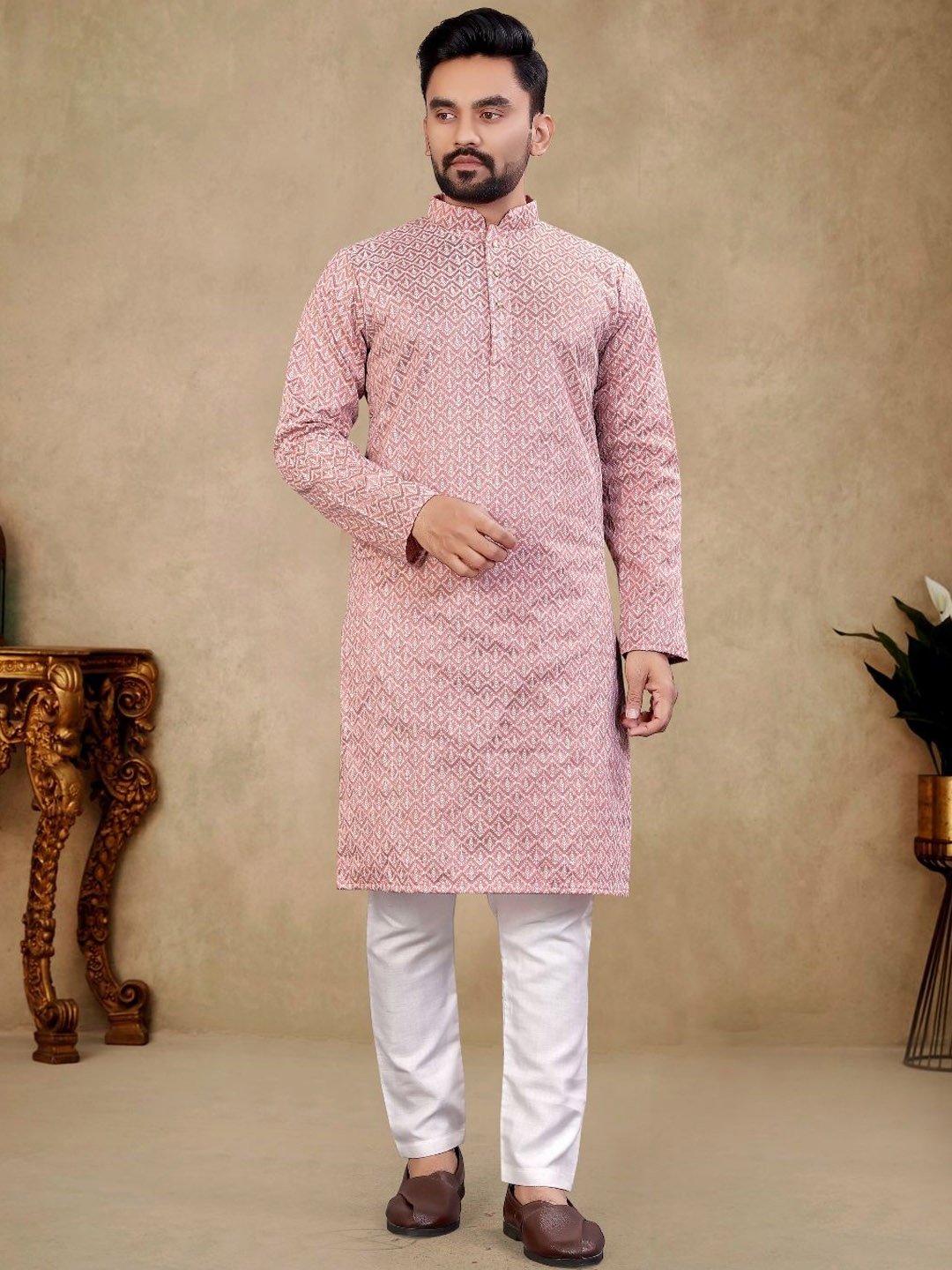 

Zurika Fashion Men Chikankari Embroidered Straight Kurta, Pink