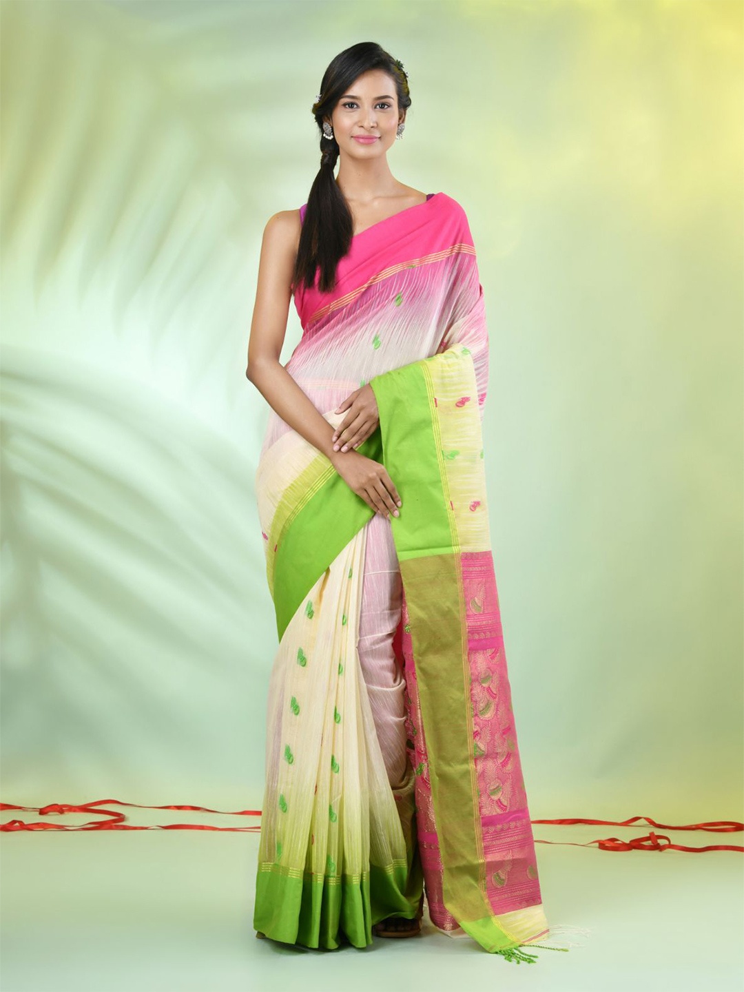 

Charukriti Ethnic Motifs Zari Ikat Saree, Off white