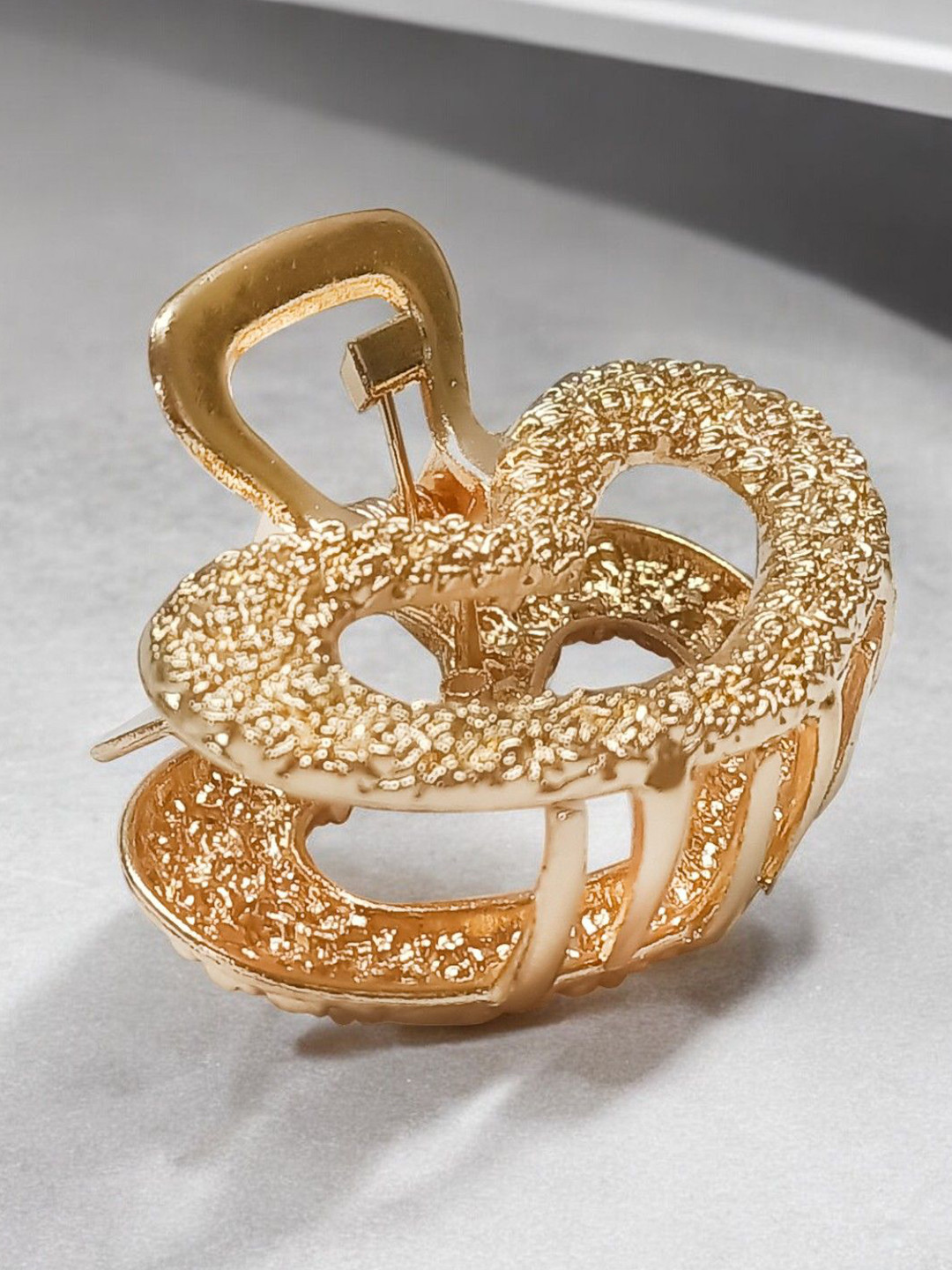 

fabula Women Heart Shape Hair Claw Clip, Gold