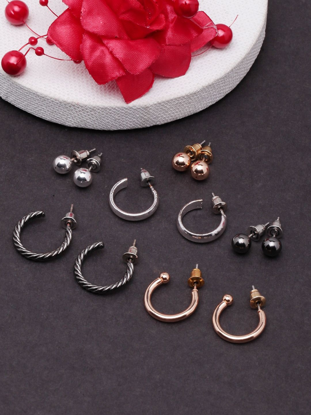 

KPOP Circular Drop Earrings, Rose gold