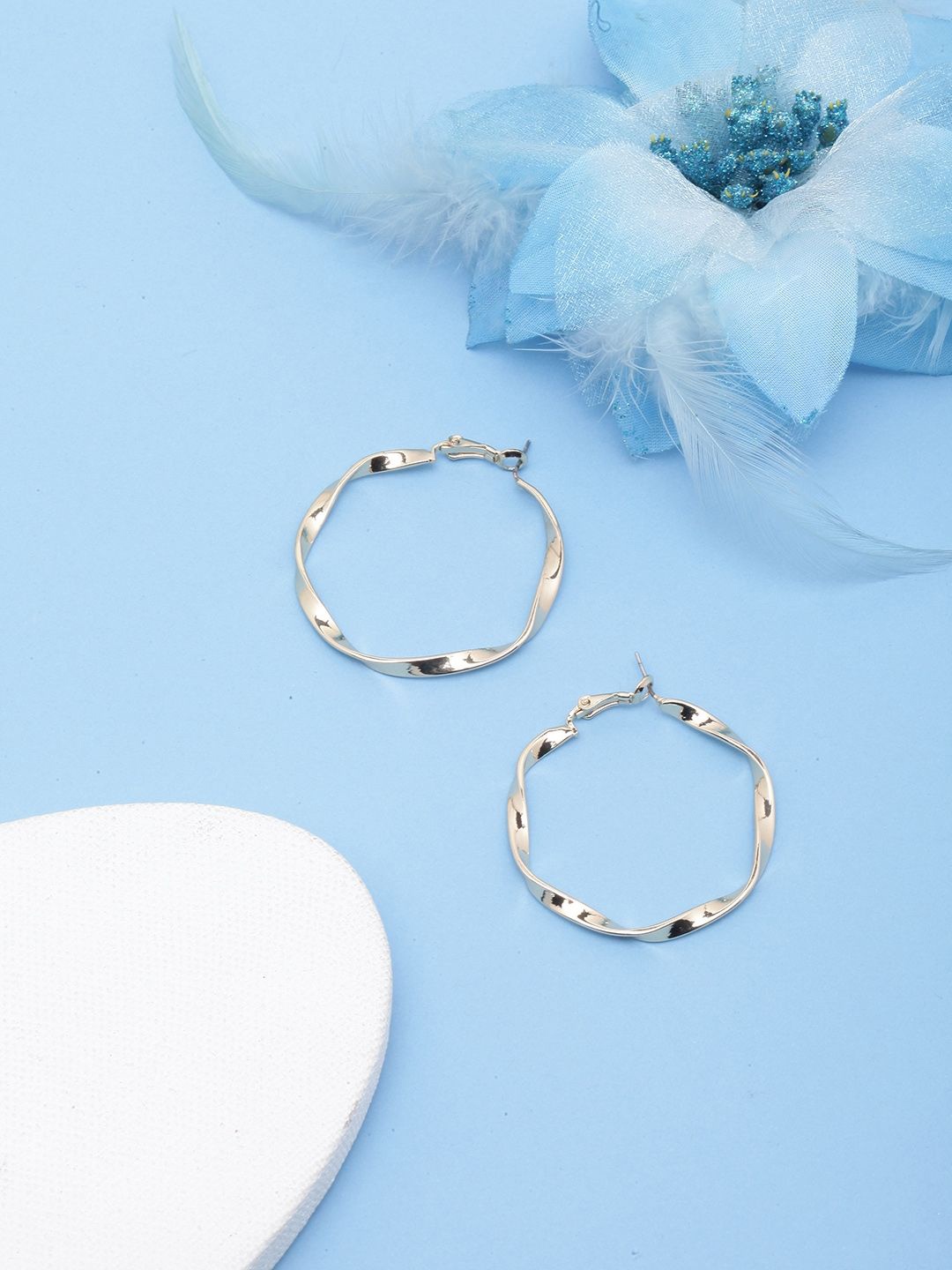 

KPOP Circular Hoop Earrings, Gold