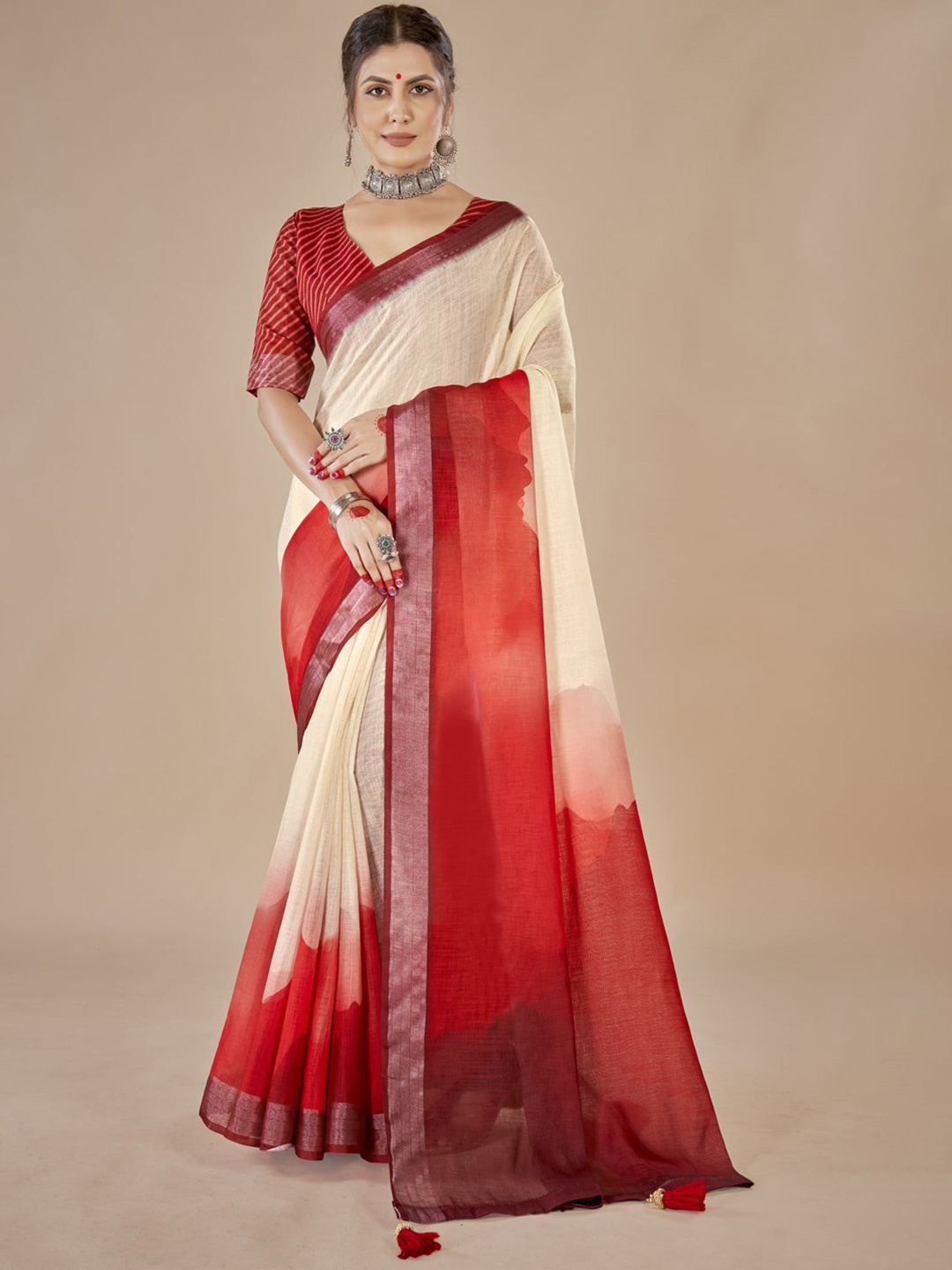 

STYLE SAMSARA Zari Linen Blend Saree, Off white