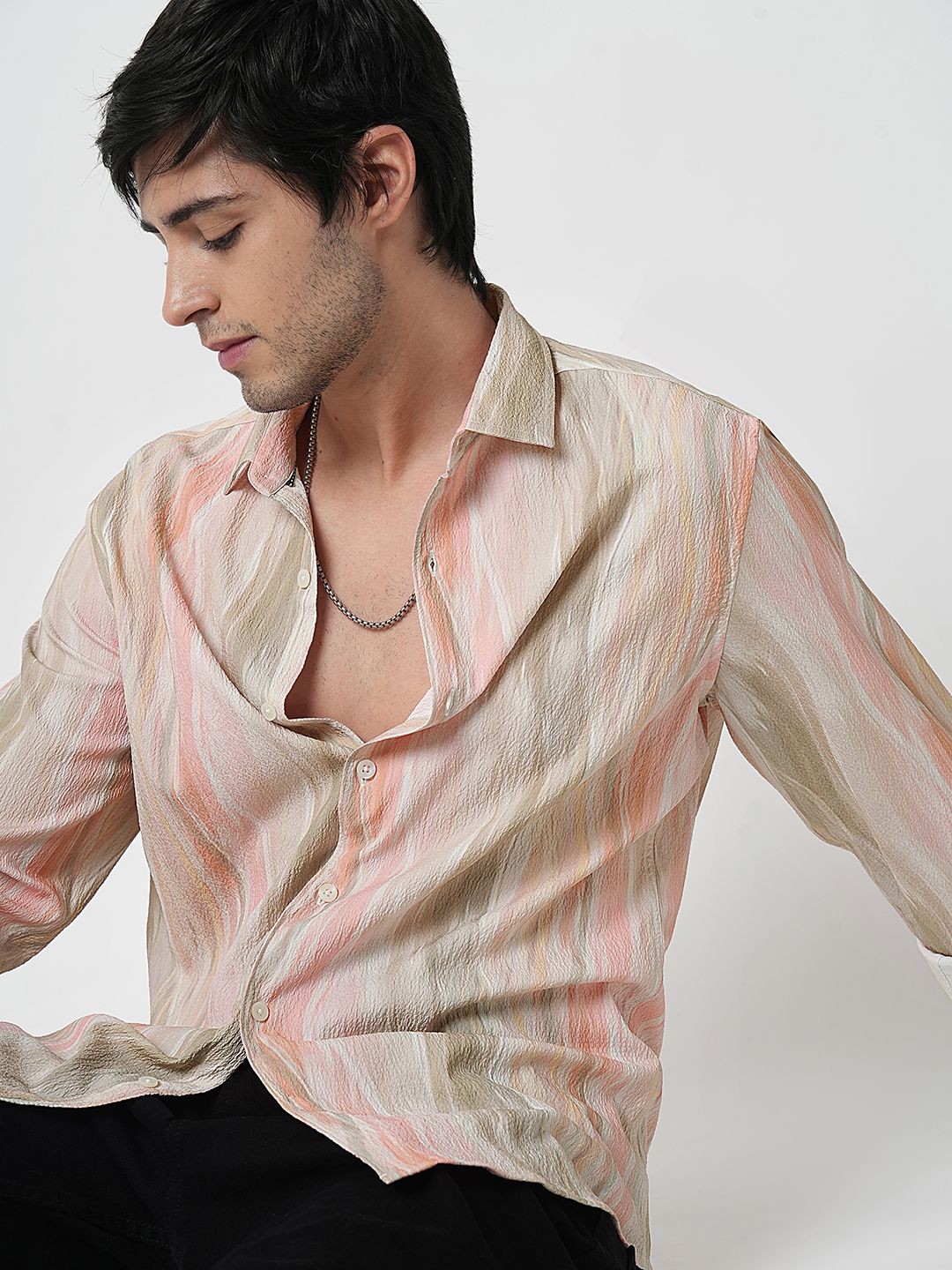 

VASTRADO Men Classic Spread Collar Abstract Printed Slim Fit Casual Shirt, Beige