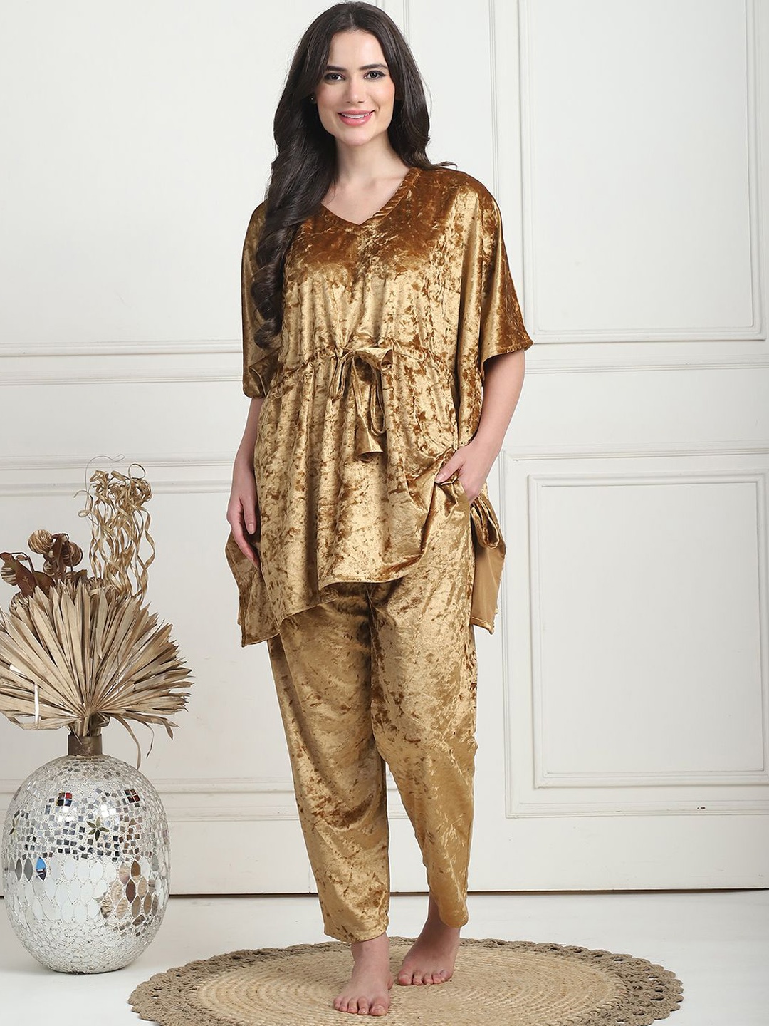 

TAG 7 Women Velvet Kaftan night suit, Gold