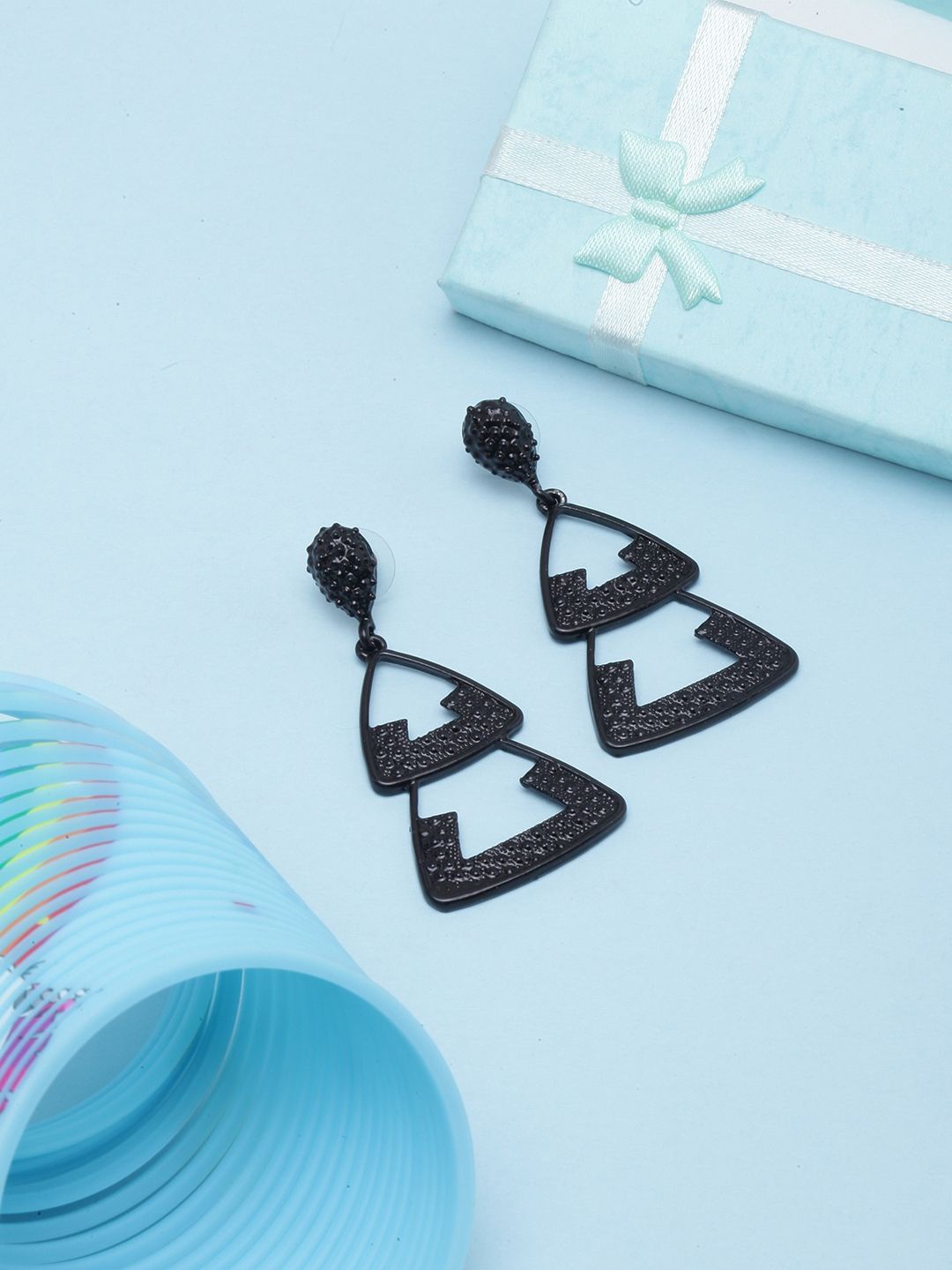 

KPOP Contemporary Drop Earrings, Black