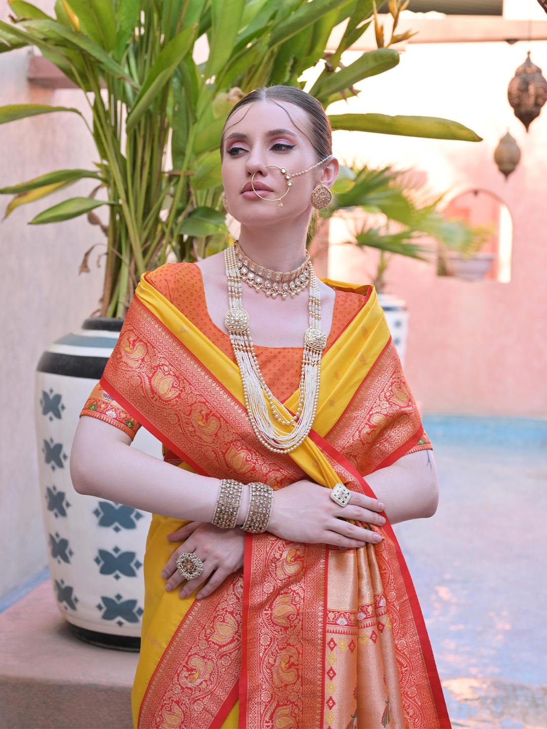 

Kandora Woven Design Zari Pure Silk Banarasi Saree, Yellow