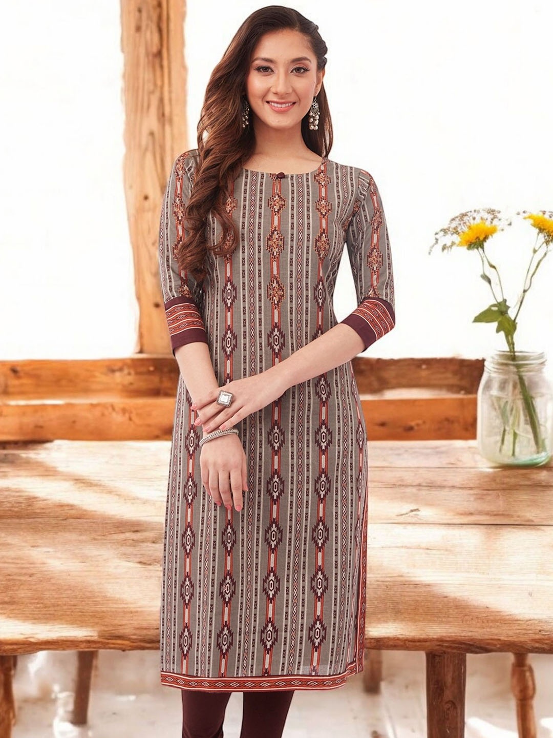 

Jevi Prints Women Printed Cotton Indie Prints Kurta, Grey