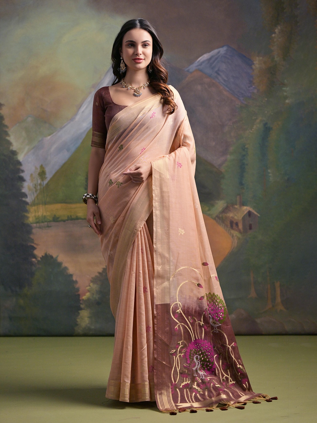 

Kandora Woven Design Zari Pure Cotton Saree, Peach