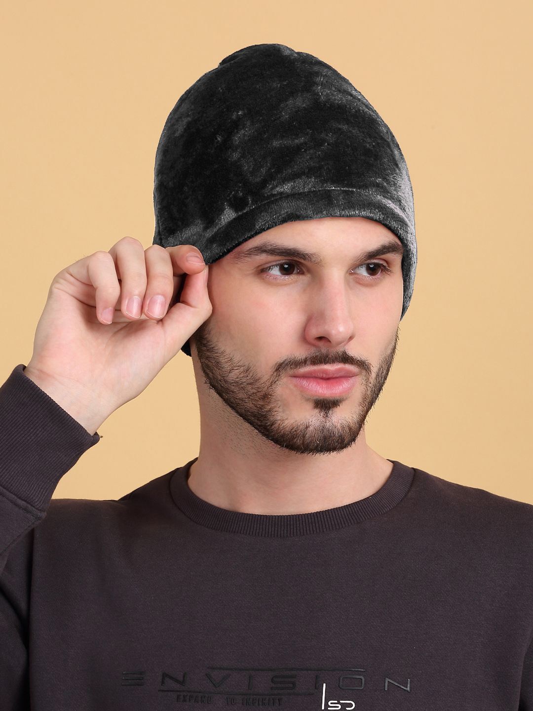 

KLOTTHE Men Woollen Beanie Caps, Black