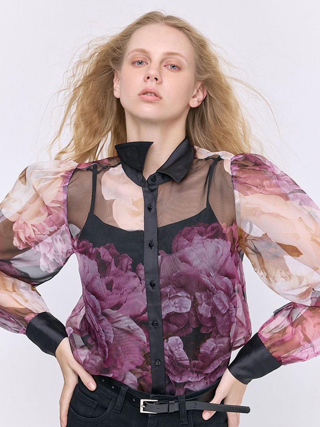 

COVER STORY Women Floral Printed Shirt Collar Top, Black