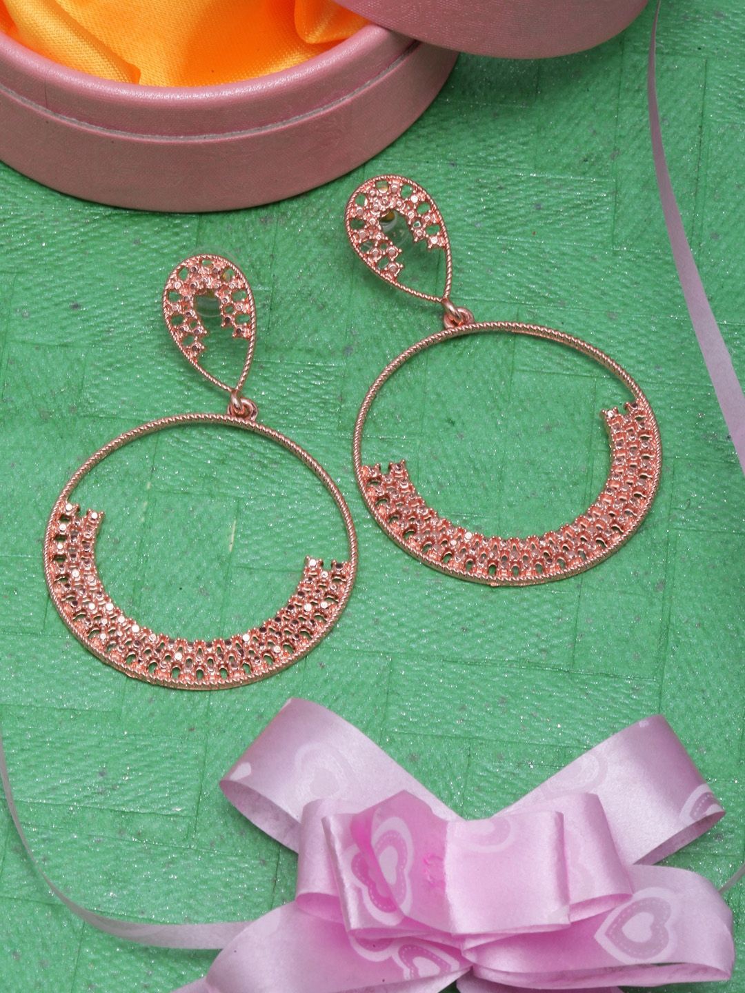 

KPOP Rose Gold-Plated Contemporary Drop Earrings