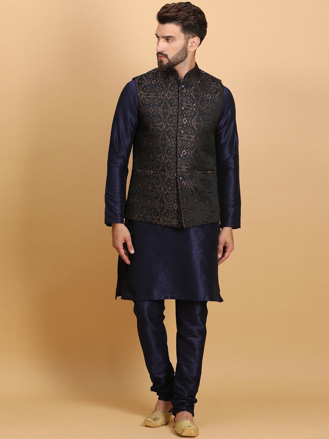 

Ethluxis Men Ethnic Motifs Regular Dupion Silk Kurta with Churidar, Navy blue