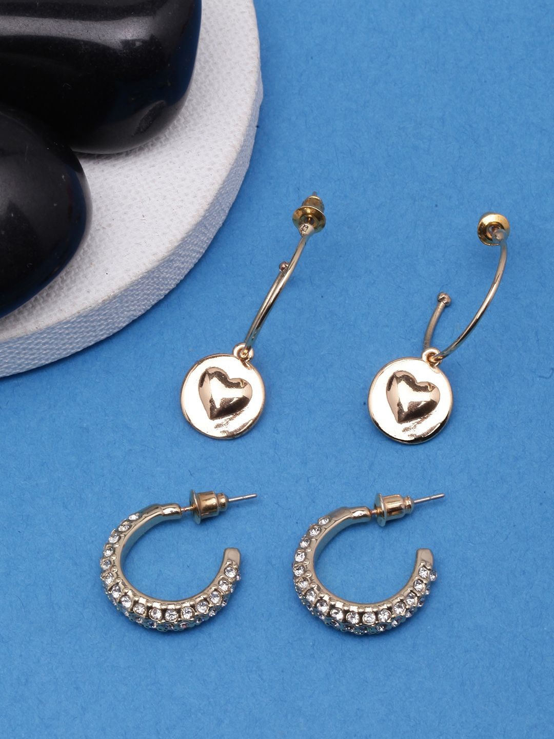 

KPOP Set Of 2 Gold-Plated Circular Rhinestone Studded Half Hoop Earrings
