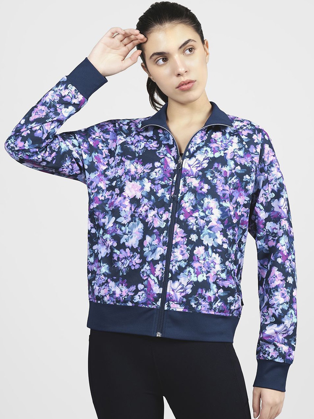 

Skechers Women Floral Printed Mock Collar Long Sleeve Reversible Jackets, Lavender