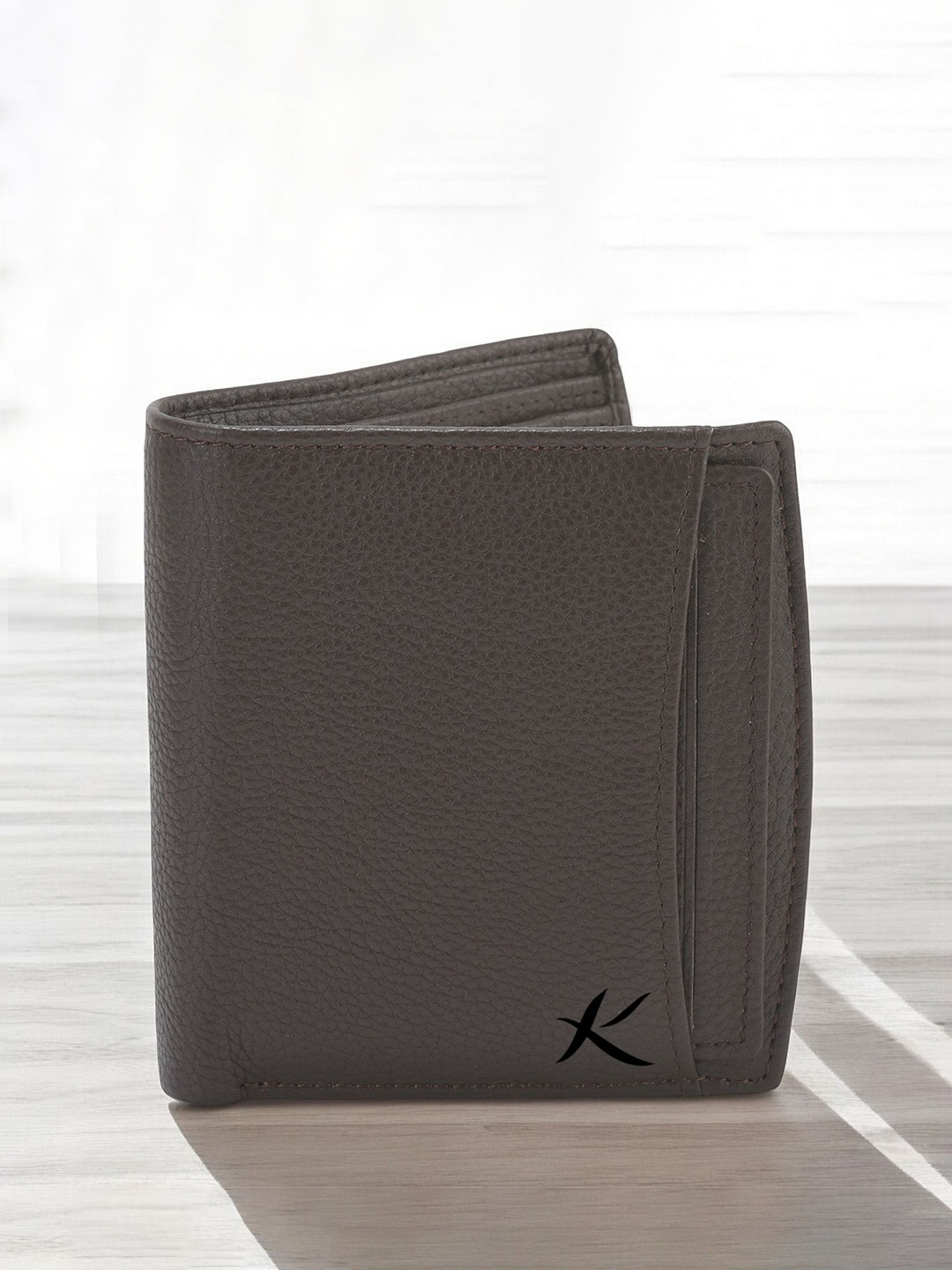 

Kastner Men Textured Leather Two Fold Wallet, Brown