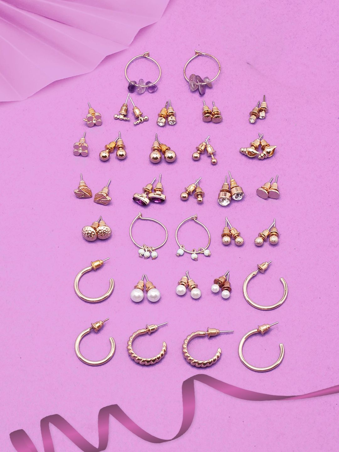

KPOP Set Of 25 Gold Plated Rhinestone Contemporary Studs