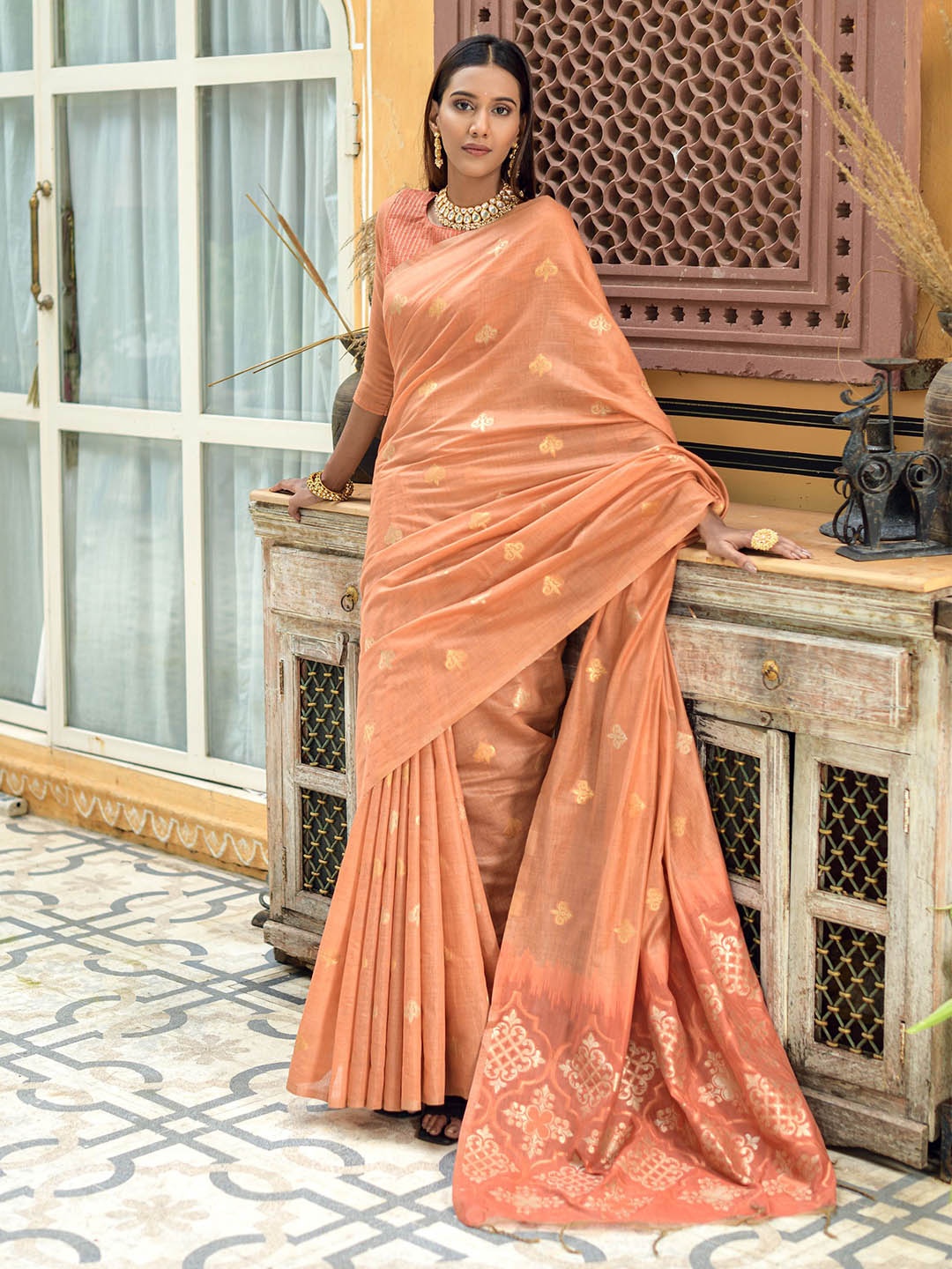 

Kandora Ethnic Motifs Zari Chanderi Saree, Orange