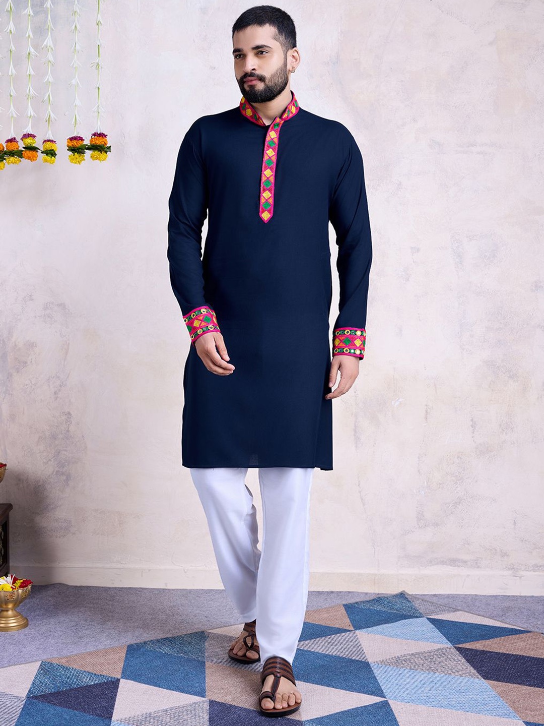 

SHUBHVASTRA Men Yoke Design Thread Work Kurta, Navy blue