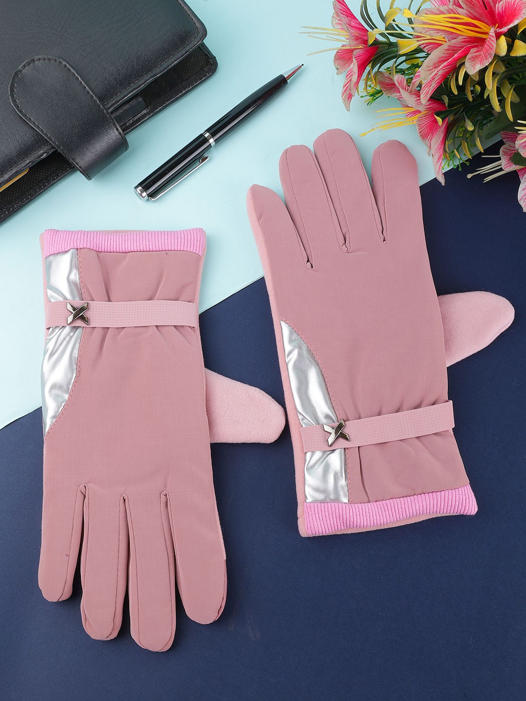 

ELLIS Unisex Acrylic Touchscreen Gloves, Lavender