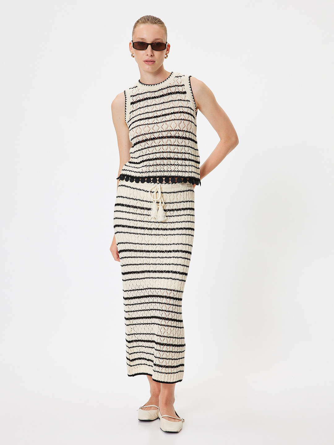 

Koton Striped Self Design Pencil Maxi Skirt, Beige