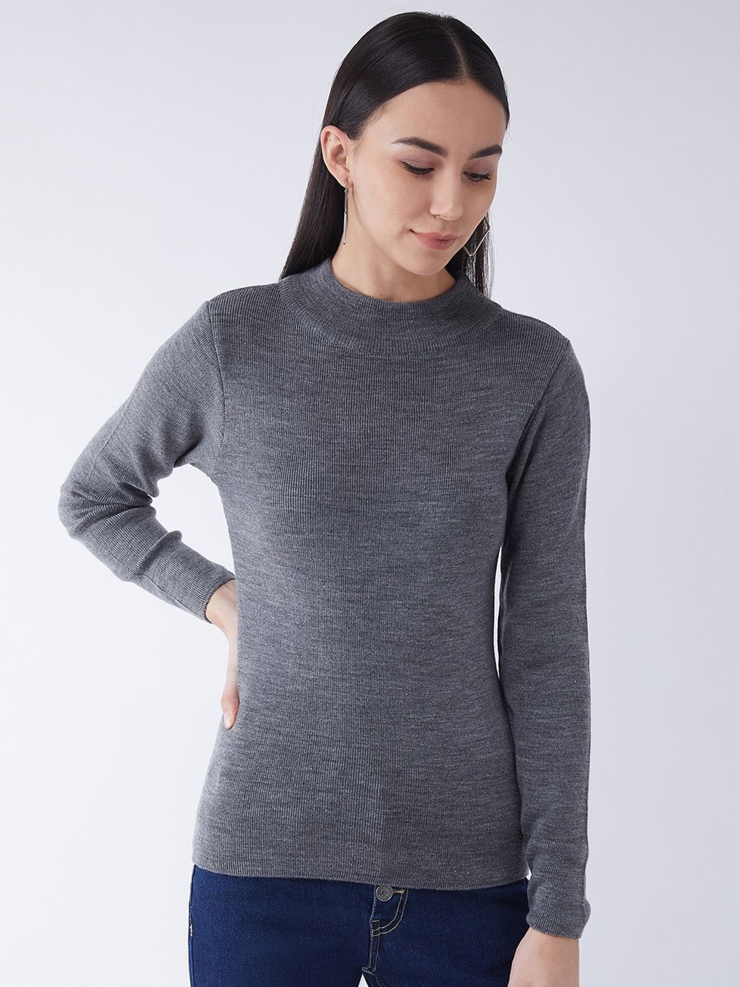 

RVK Women Round Neck Solid Ribbed Pullover Sweater, Grey