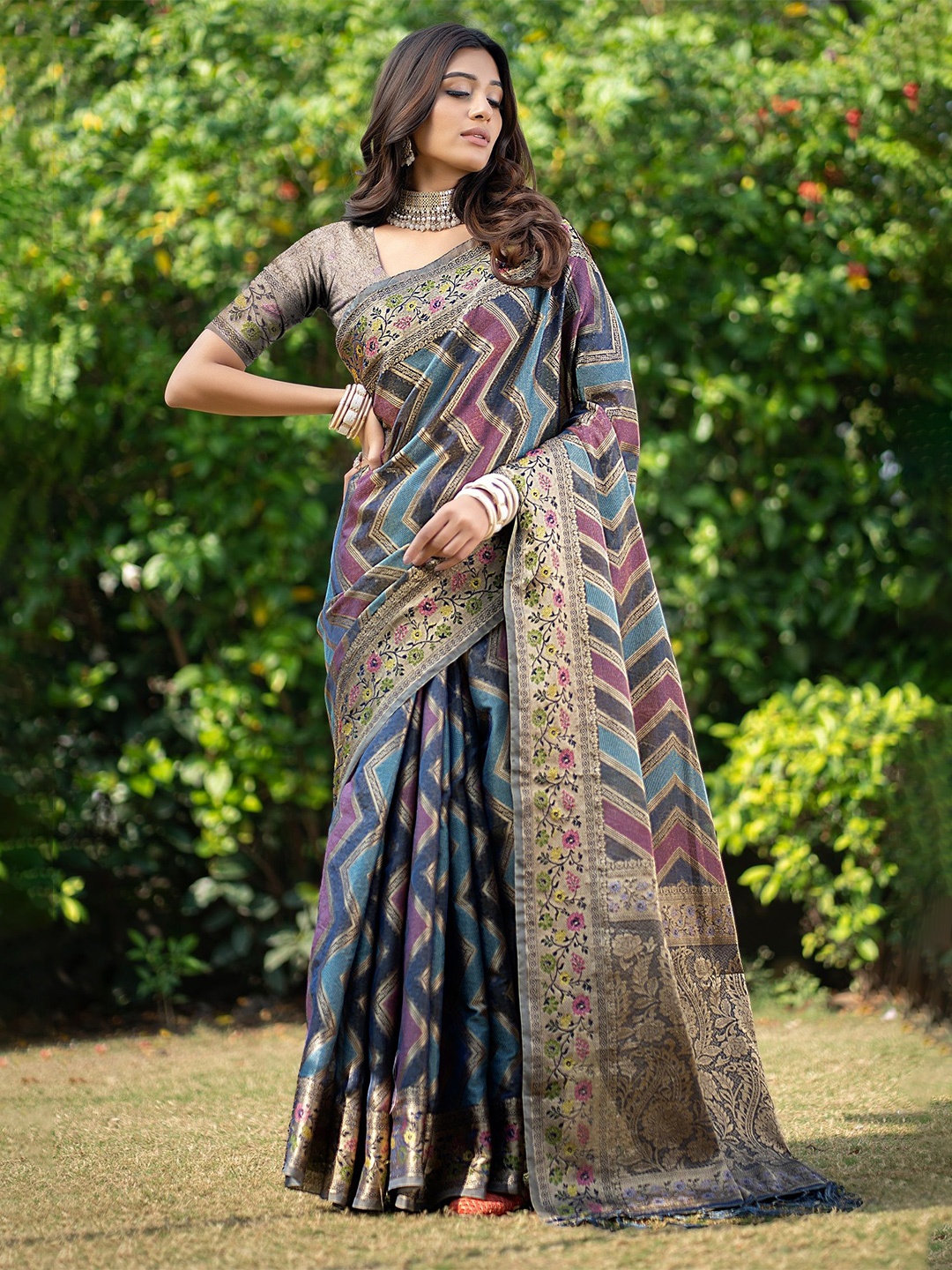 

MAHALASA Woven Design Ethnic Motifs Zari Saree, Blue