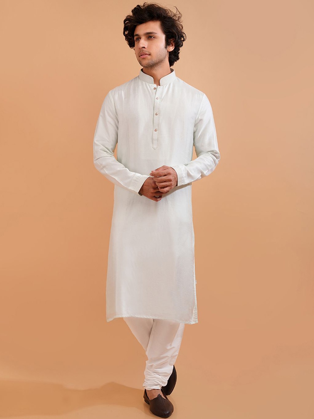 

azania Men Thread Work Kurta, Green