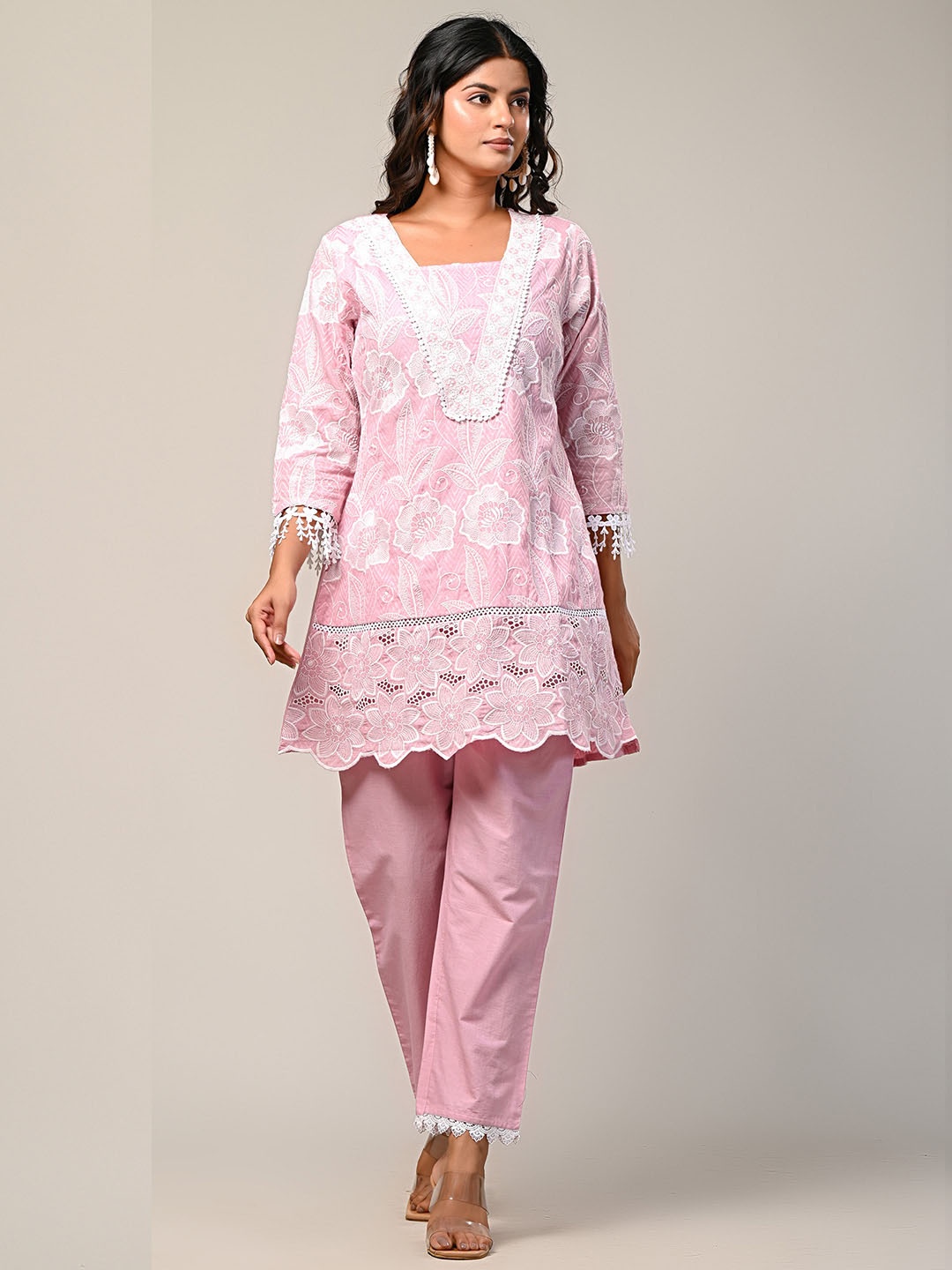 

Indo Era Women Floral Embroidered Layered Thread Work Pure Cotton Kurta with Trousers, Pink