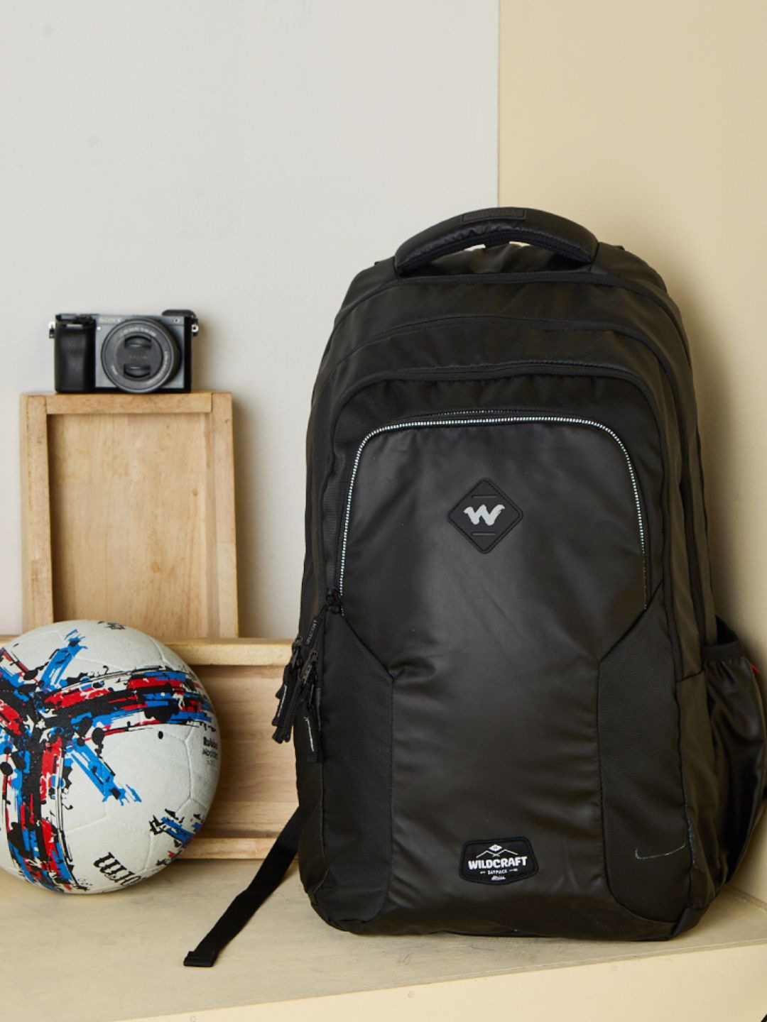 

Wildcraft Dapper 35 Unisex Up To 16 inch Laptop Solid Backpack, Black