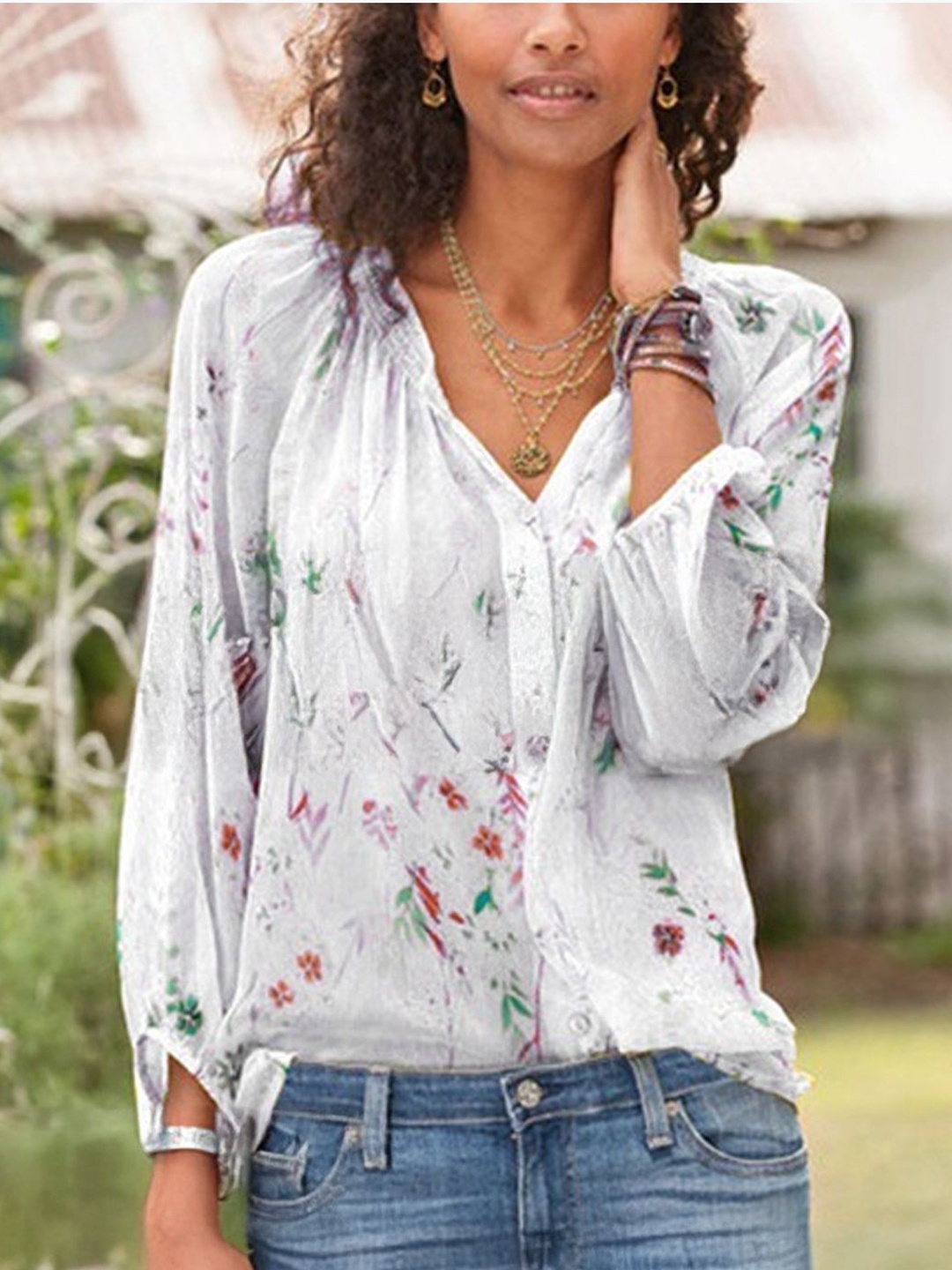 

StyleCast Women Floral Printed V-Neck Top, White