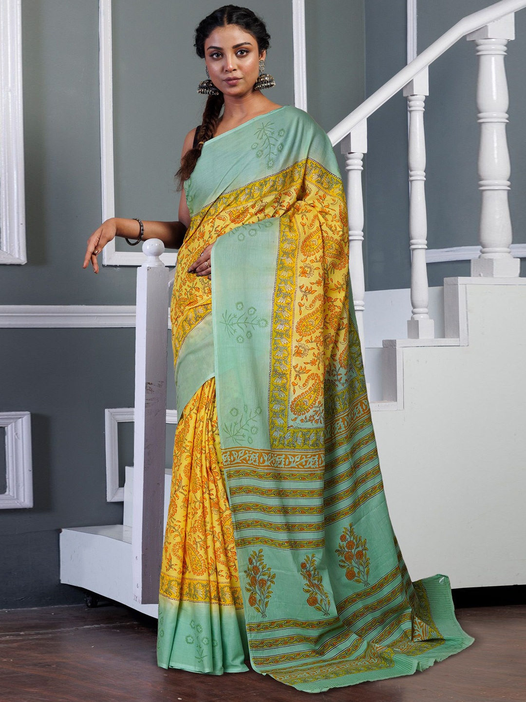 

Unnati Silks Ethnic Motifs Printed Pure Cotton Handloom Block Print Saree, Yellow
